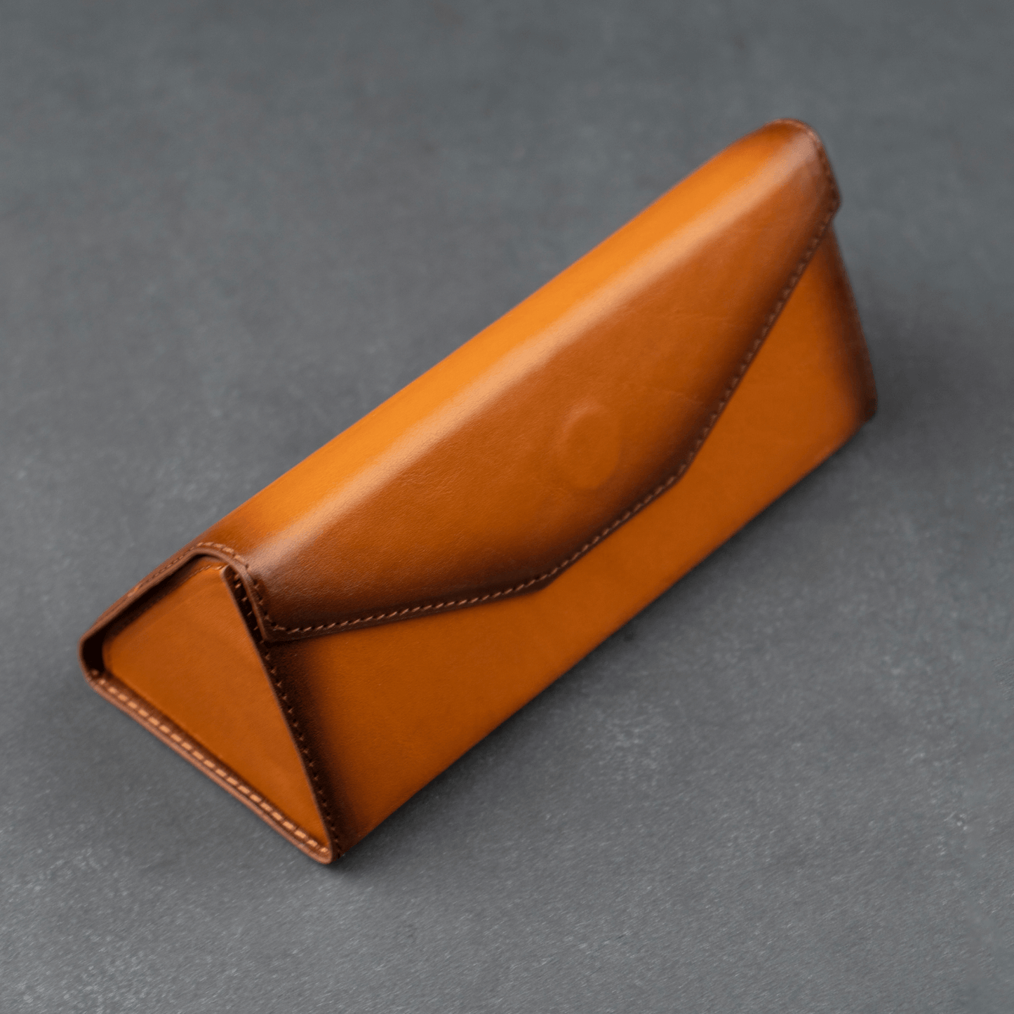 Luxury Leather Sunglasses Case — Camel