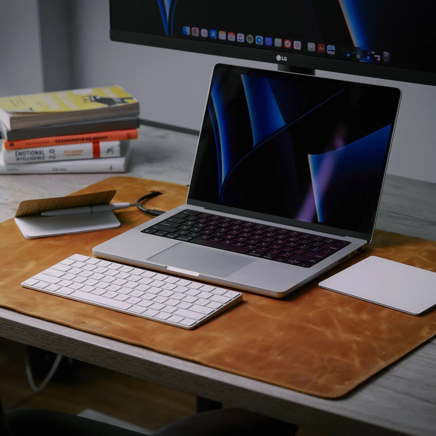 The ProDesk Leather Desk Pad — Cognac